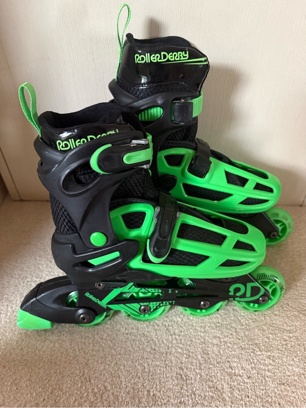 ROLLER DERBY Kids Adjustable Inline Skates - Green roller blades